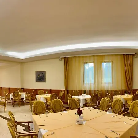 Duni Marina Royal Palace 5*