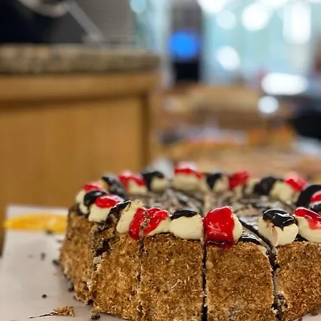 Üdülőközpont Duni Marina Royal Palace