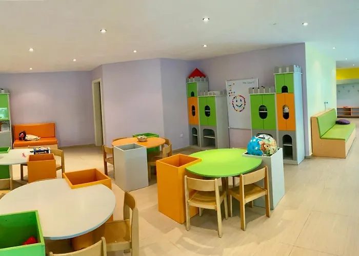 Duni Marina Royal Palace