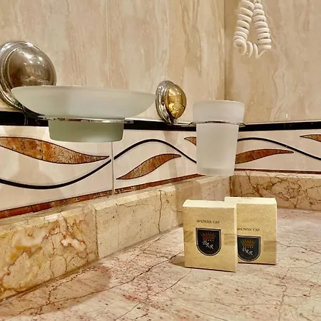 Здравен курорт Duni Marina Royal Palace