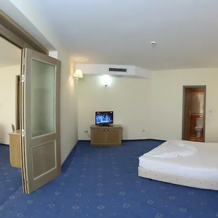 Duni Marina Royal Palace 5* Σωζόπολη
