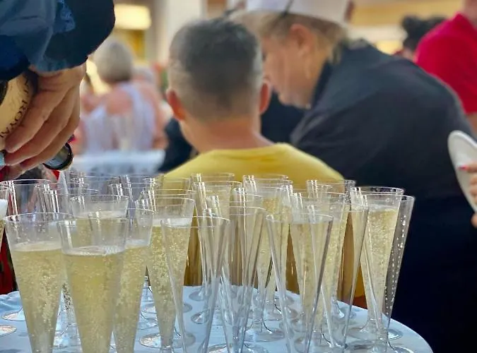 Ośrodek wypoczynkowy Duni Marina Royal Palace 5*